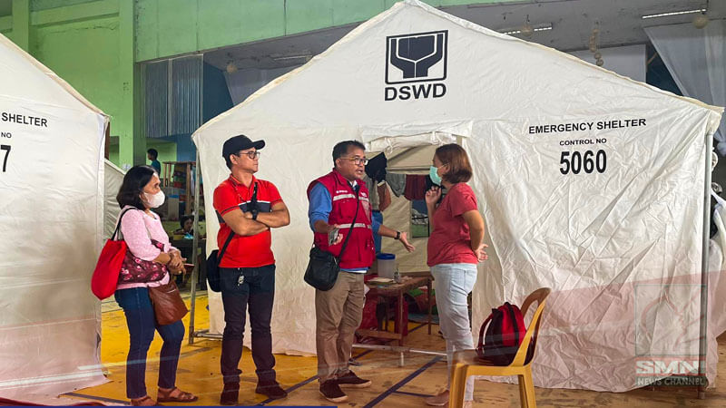 Ilang apektado ng pag-ulan, nananatili pa rin sa evacuation centers