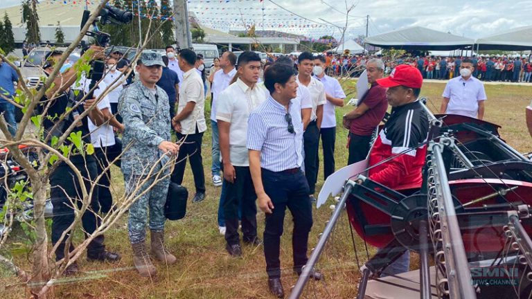 Pbbm Personal Na Kinausap Ang Mga Magsasaka At Mangingisda Sa Camsur 7497