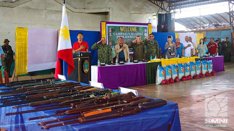 Civilians hand over loose firearms to military in Central Mindanao