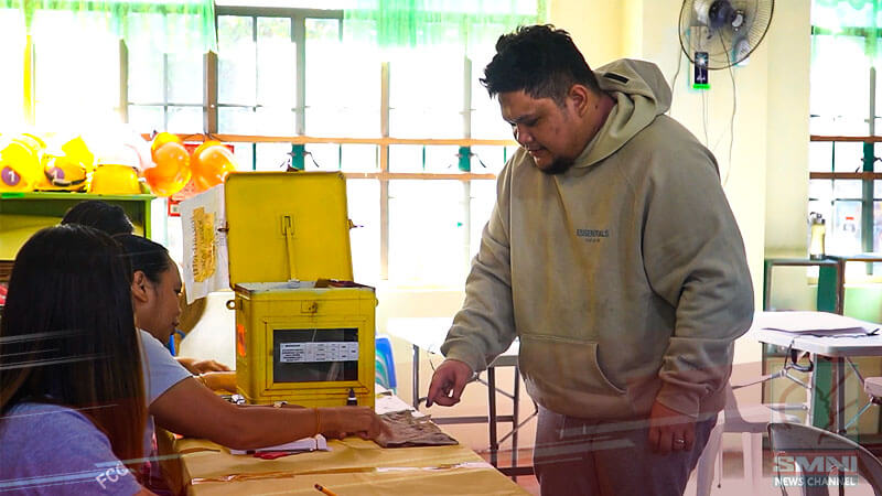 Mga botante sa Davao City, maagang dumagsa sa mga polling precinct