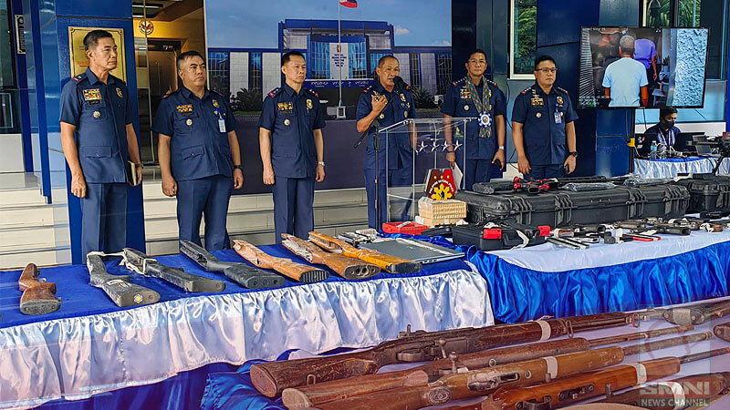 PNP, ipinakita ang mga ilegal na armas na nasabat ng CIDG sa Marikina City