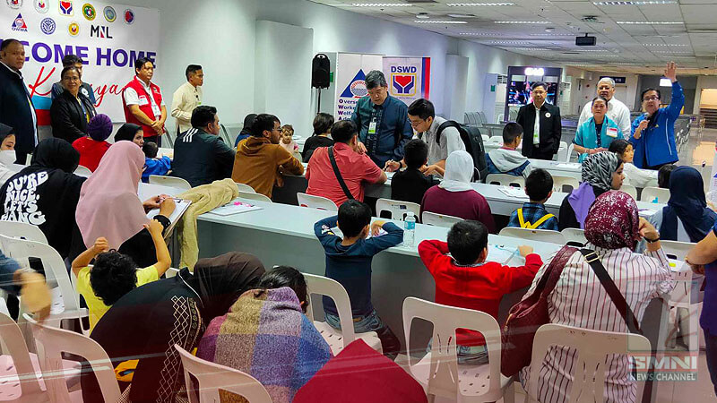 First batch of Filipinos from Gaza arrives in Philippines