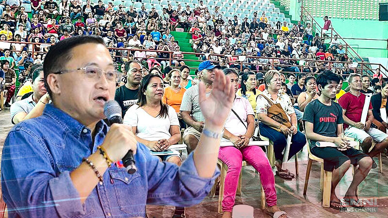Sen. Bong Go provides assistance to flood victims in Molave, Zamboanga del Sur