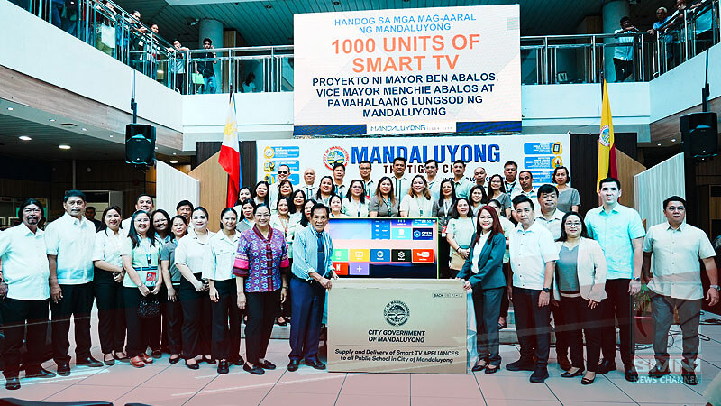 Mandaluyong LGU, nagdagdag ng 1-K Smart LED TV para sa public schools ng lungsod