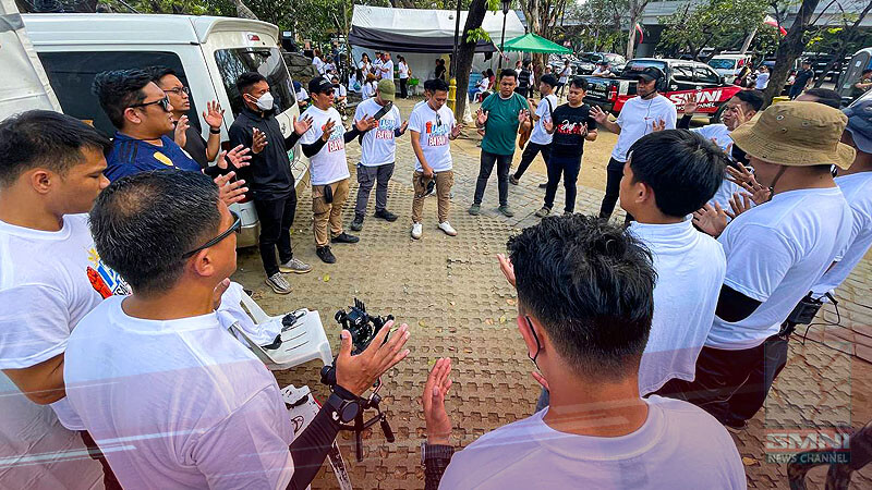 Mga production crew, cameraman nagsagawa ng dalangin sa pagsisimula ng 5th day ng Laban Kasama ang Bayan Prayer Rally