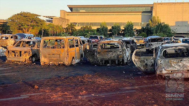 19 sasakyan sa NAIA-3 parking extension, nasunog; Dahilan ng sunog, inaalam pa