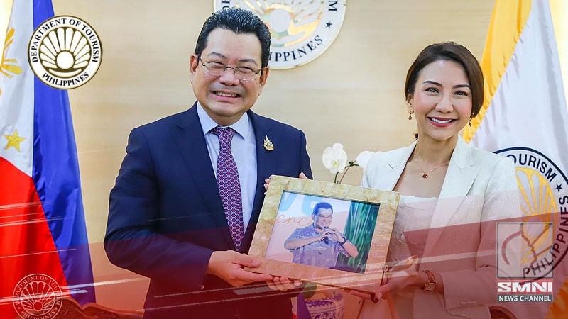 Thai Ambassador Tull Traisorat makes farewell visit to DOT Secretary Frasco